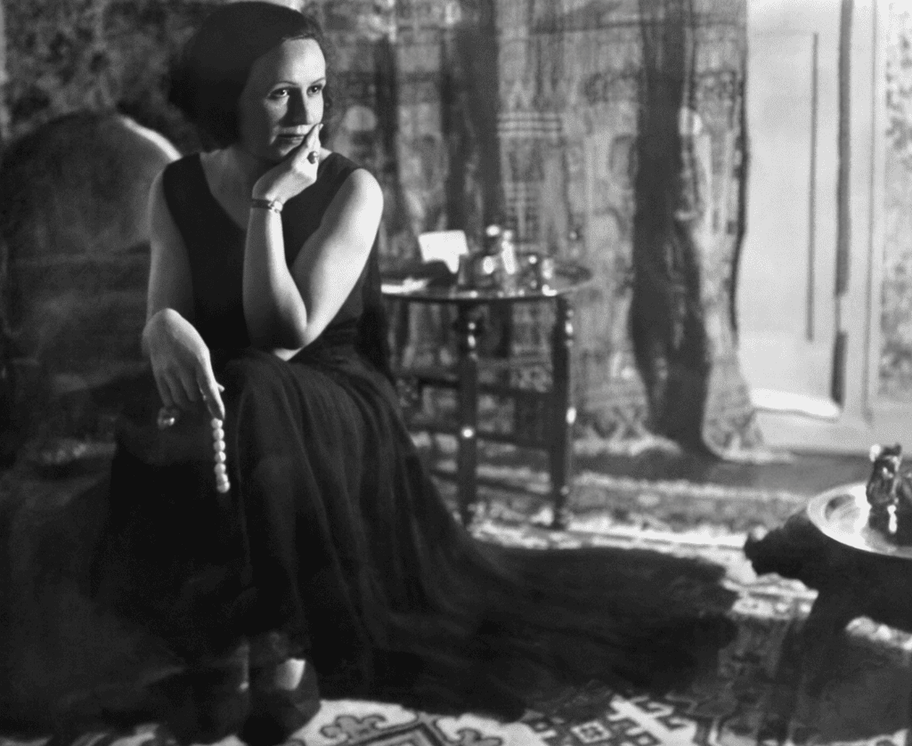 "Cheik Ab-del-Djin (Mme MONTJOL-HÉRY)", Sur la Riviera, vers 1932. © Domaine Saint-Antonin "Cheik Ab-del-Djin (Mme MONTJOL-HÉRY)", Sur la Riviera, vers 1932. © Domaine Saint-Antonin